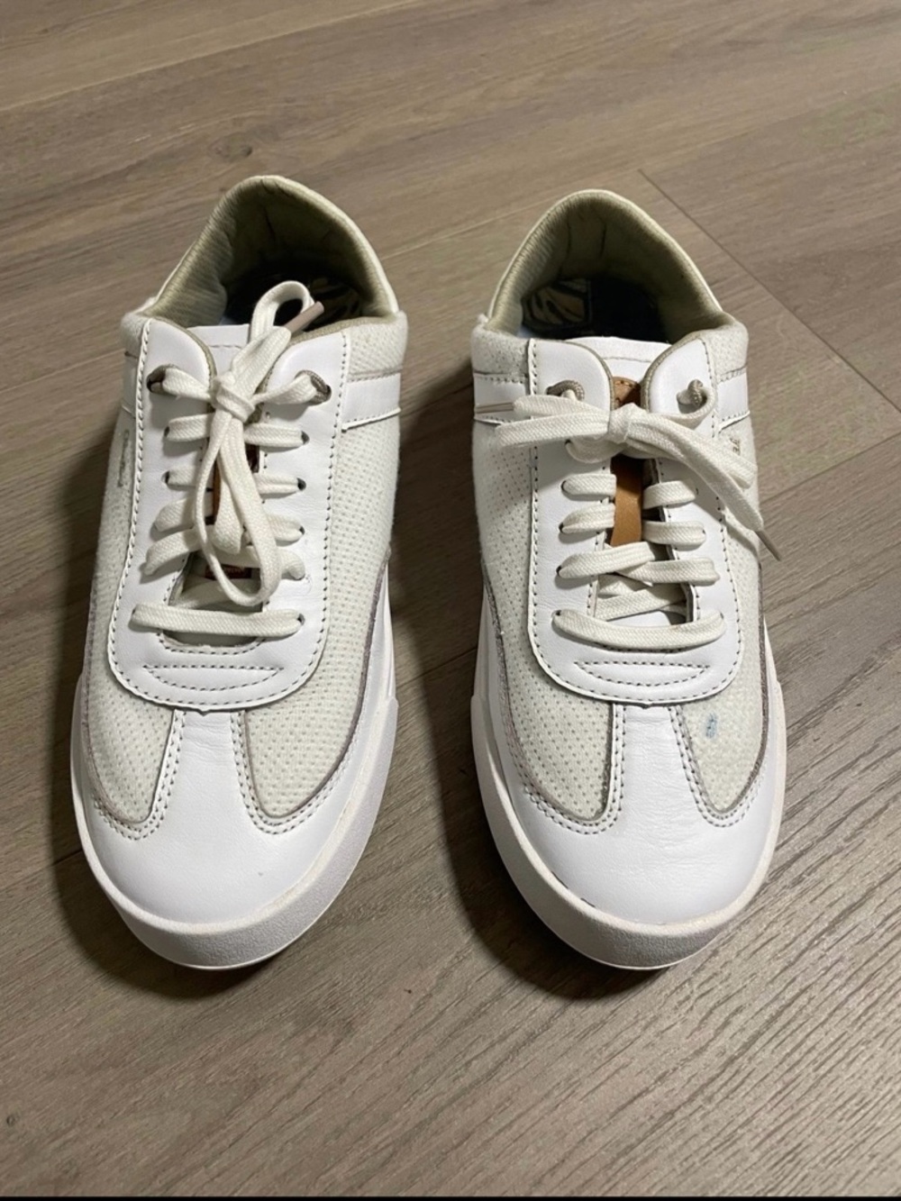 OLUKAI KILEA Shoes